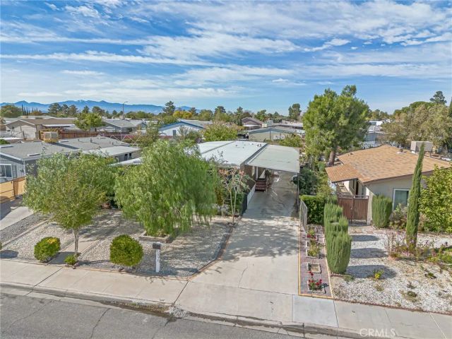 13870 Rodeo Drive, Victorville, CA 92395