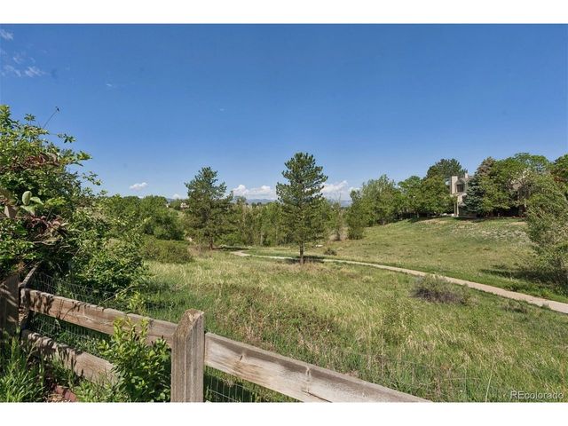 8921 Green Meadows Dr, Highlands Ranch, CO 80126