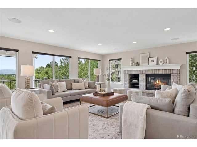 8921 Green Meadows Dr, Highlands Ranch, CO 80126