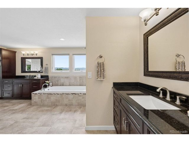 8921 Green Meadows Dr, Highlands Ranch, CO 80126