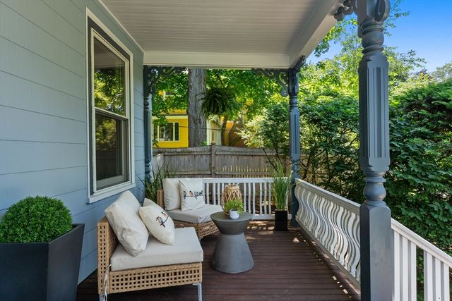 40 Goden St, Belmont, MA 02478