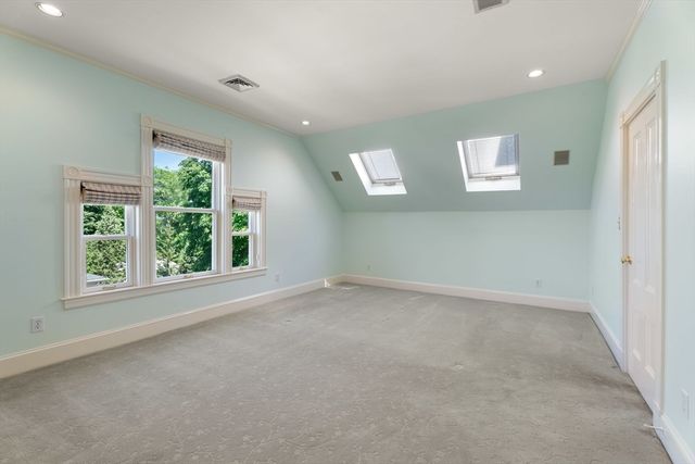 40 Goden St, Belmont, MA 02478
