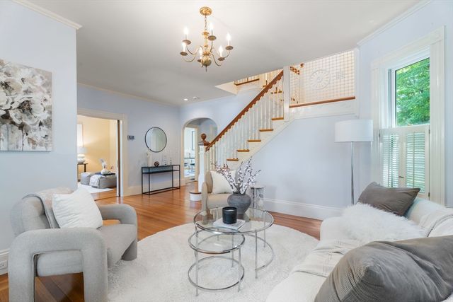 40 Goden St, Belmont, MA 02478