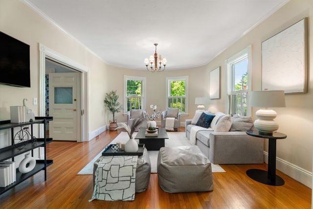 40 Goden St, Belmont, MA 02478