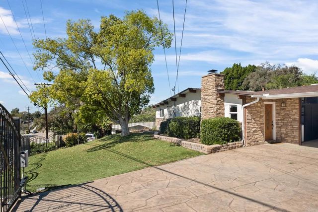 10274 Madrid Way, Spring Valley, CA 91977