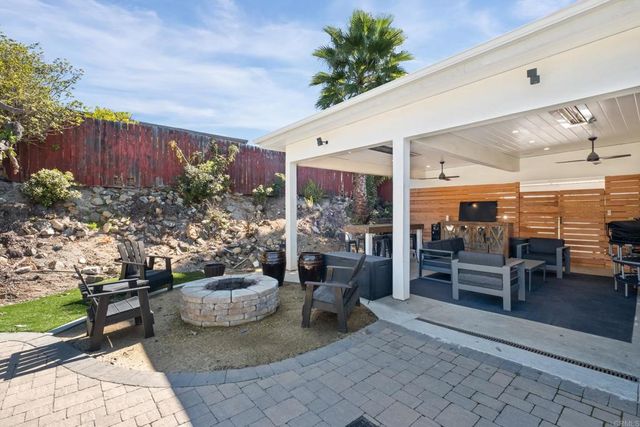 10274 Madrid Way, Spring Valley, CA 91977