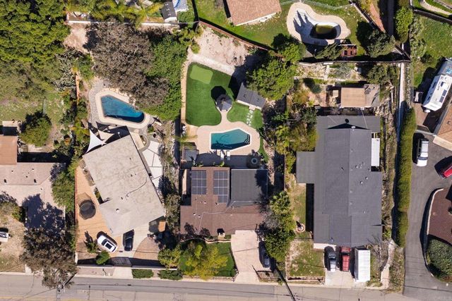 10274 Madrid Way, Spring Valley, CA 91977