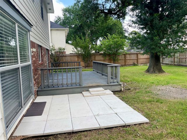 11115 Winspring Drive, Tomball, TX 77377