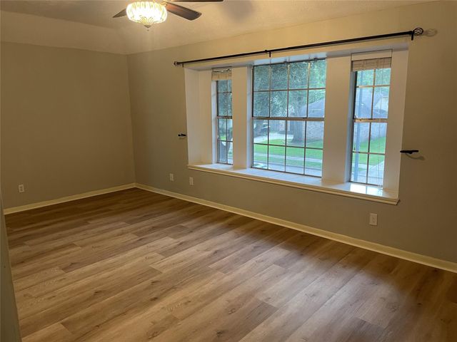11115 Winspring Drive, Tomball, TX 77377