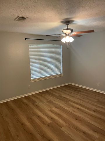 11115 Winspring Drive, Tomball, TX 77377
