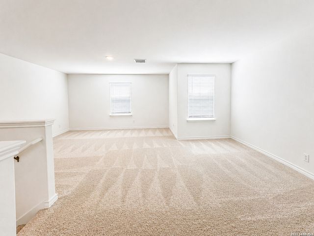 301 RUSTIC GRV, Boerne, TX 78006