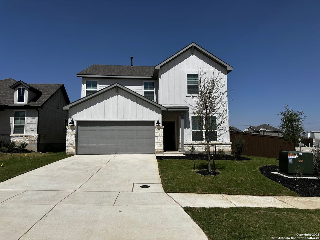 301 RUSTIC GRV, Boerne, TX 78006