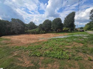 12 Boggs Drive, Liberty, SC 29657