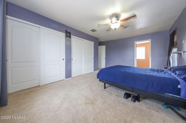 1077 W Camino Luna Llena, Sahuarita, AZ 85629