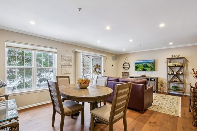 7 Potomac Dr, Bernards Twp., NJ 07920