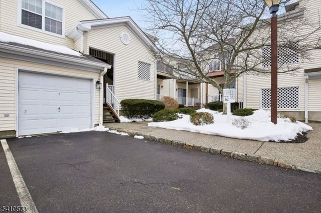 7 Potomac Dr, Bernards Twp., NJ 07920