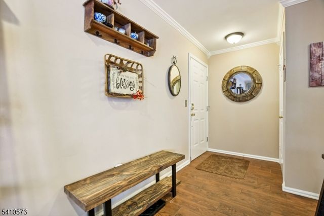 7 Potomac Dr, Bernards Twp., NJ 07920