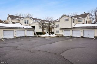 7 Potomac Dr, Bernards Twp., NJ 07920