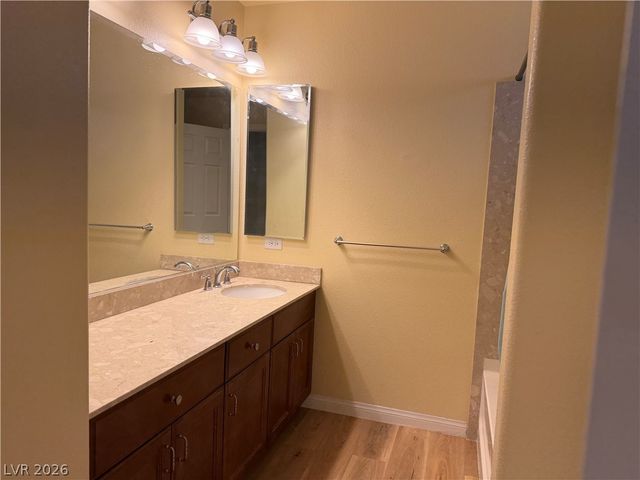 5889 Azzura Palms Avenue, Las Vegas, NV 89139