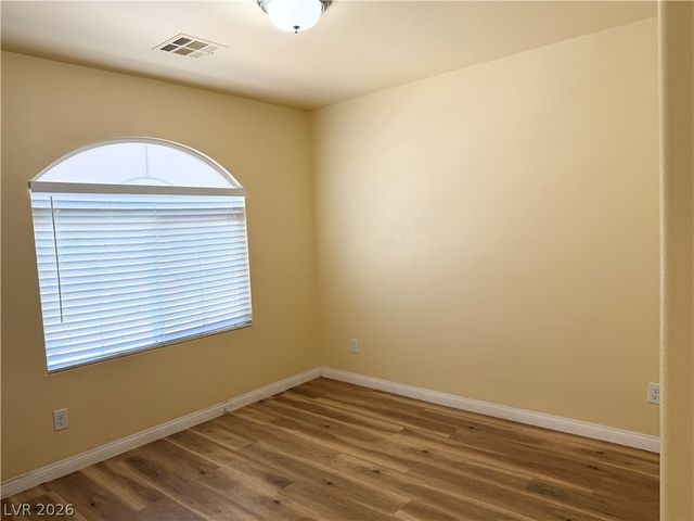 5889 Azzura Palms Avenue, Las Vegas, NV 89139