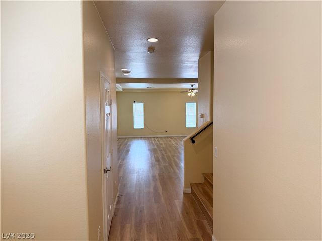 5889 Azzura Palms Avenue, Las Vegas, NV 89139