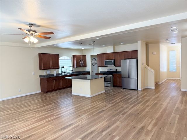 5889 Azzura Palms Avenue, Las Vegas, NV 89139