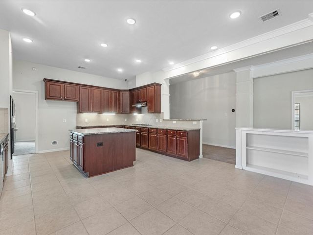 38 Palmero Way, Manvel, TX 77578