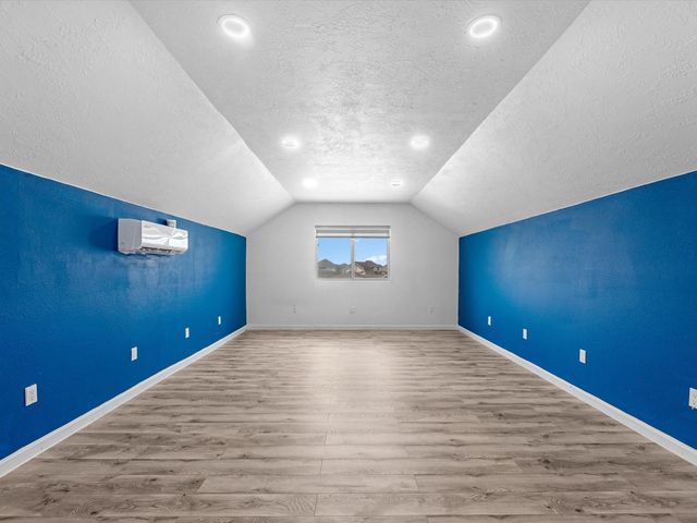 38 Palmero Way, Manvel, TX 77578