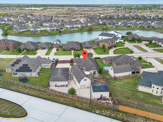 38 Palmero Way, Manvel, TX 77578