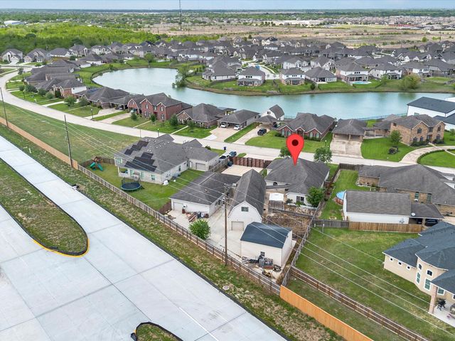 38 Palmero Way, Manvel, TX 77578