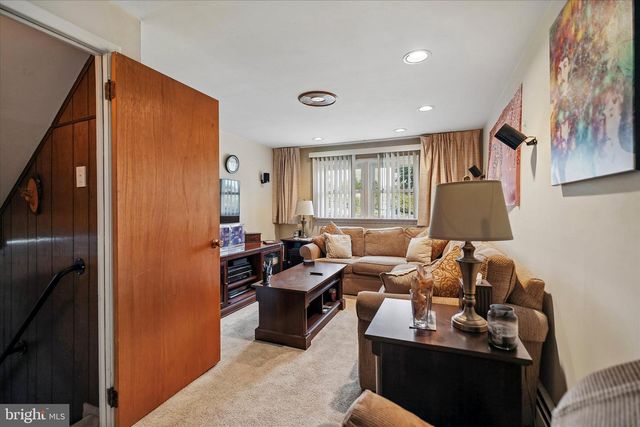 430 FORT WASHINGTON AVE, Fort Washington, PA 19034