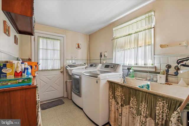 430 FORT WASHINGTON AVE, Fort Washington, PA 19034