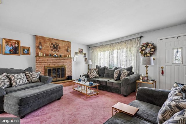 430 FORT WASHINGTON AVE, Fort Washington, PA 19034