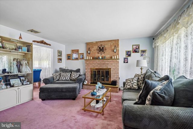 430 FORT WASHINGTON AVE, Fort Washington, PA 19034