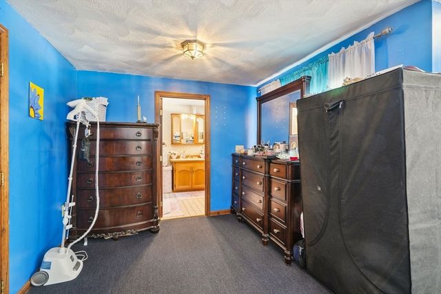 7 Balsam Dr, Townsend, MA 01469