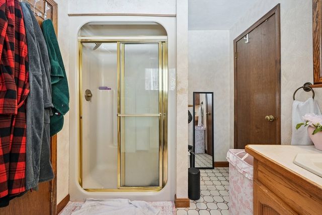 7 Balsam Dr, Townsend, MA 01469