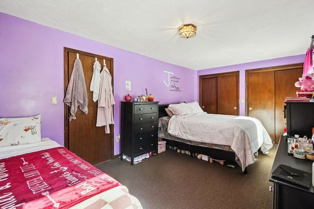 7 Balsam Dr, Townsend, MA 01469