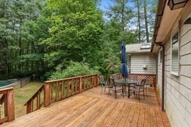 7 Balsam Dr, Townsend, MA 01469