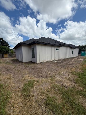 4430 Up River Road, Corpus Christi, TX 78408