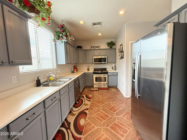 1967 E Browning Place, Chandler, AZ 85286
