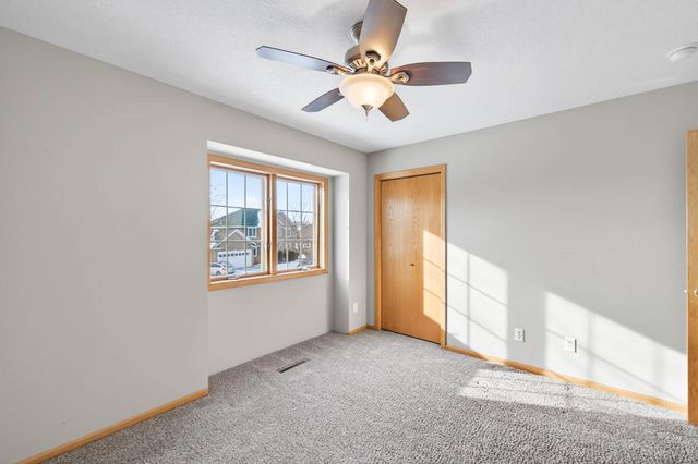 7716 7th Street N, Oakdale, MN 55128