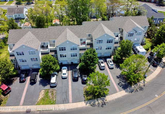 590 Beachway Avenue, Keansburg, NJ 07734