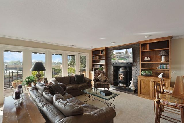 3864 Fourteen Mile Dr, Stockton, CA 95219