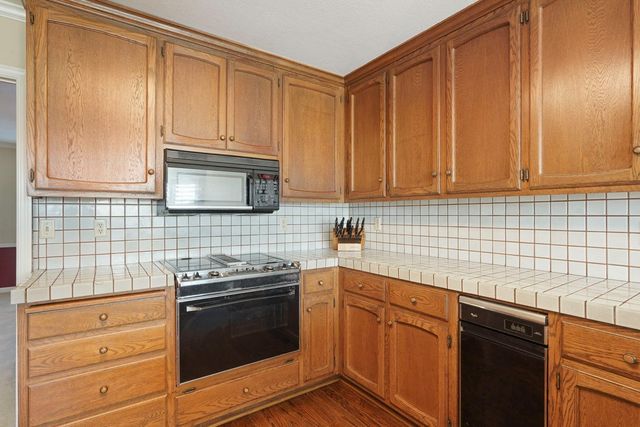 3864 Fourteen Mile Dr, Stockton, CA 95219