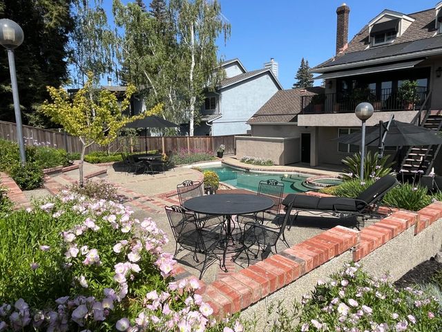 3864 Fourteen Mile Dr, Stockton, CA 95219