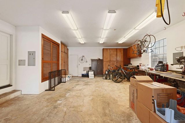 3864 Fourteen Mile Dr, Stockton, CA 95219