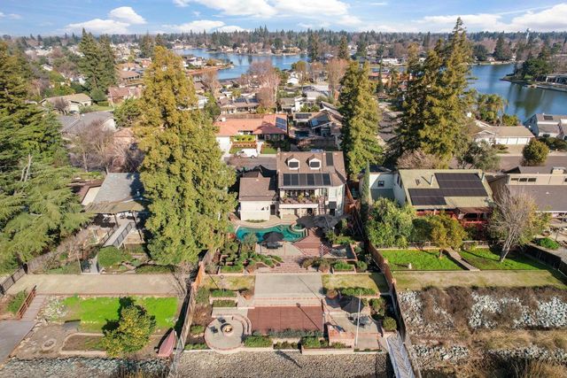 3864 Fourteen Mile Dr, Stockton, CA 95219