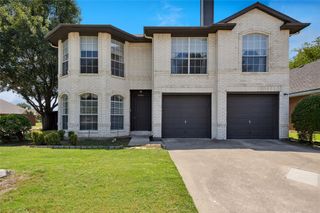 5701 Indian Hill Drive, Arlington, TX 76018