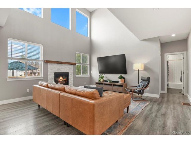 212 E Mountain View Ave, Longmont, CO 80501