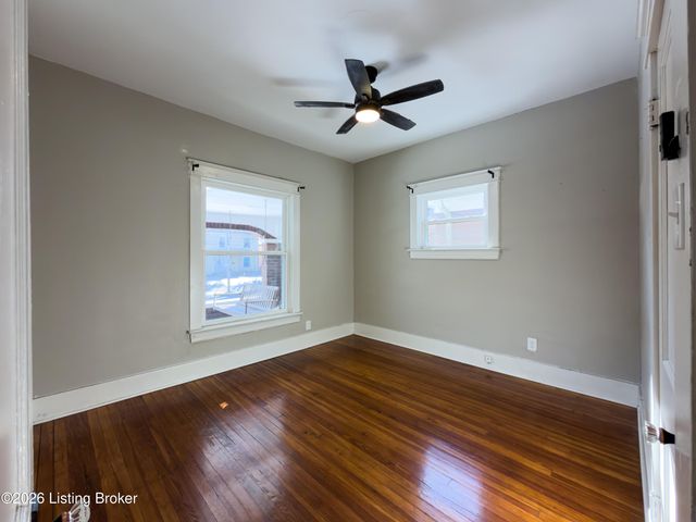 4010 S 3rd St, Louisville, KY 40214